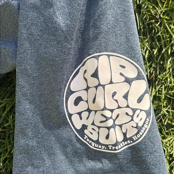NWOT Rip Curl Blue Rash Guard - Picture 3 of 6